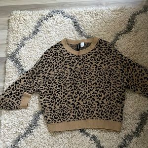 Leapord sweater